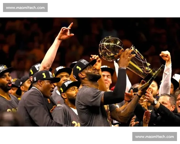 热火逆袭马刺总决赛第六场决胜时刻詹姆斯与韦德携手书写传奇